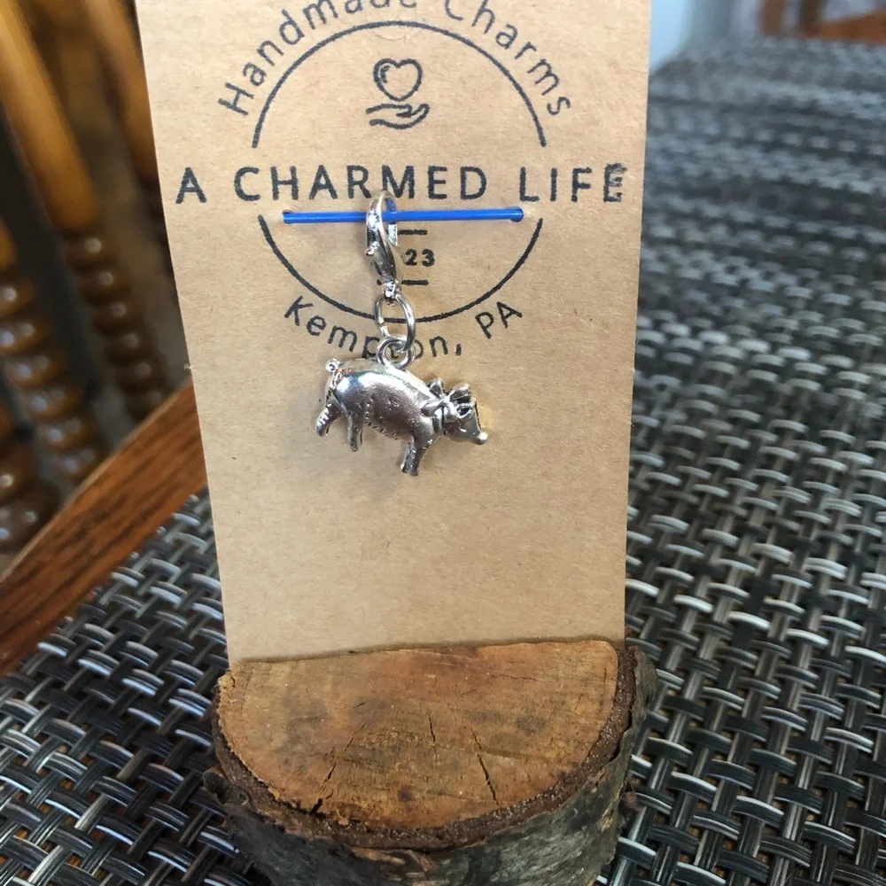 Silver 🐷 Pig on a Miniature Lobster Clasp. NWT, Handmade by A Charmed Life